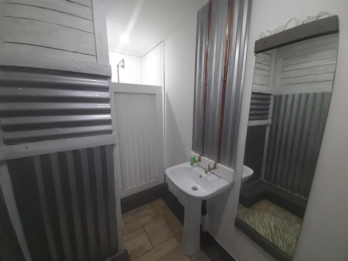 Mykhaya-Your Home Away From Home Kempton Park Dış mekan fotoğraf